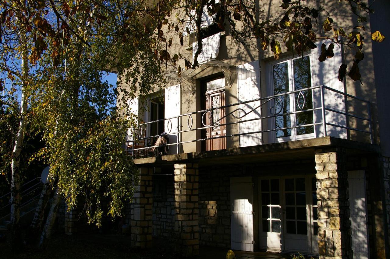 Bed and Breakfast Au Catalpa La Chapelle-Faucher Екстер'єр фото